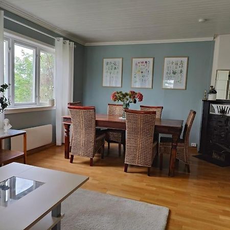 Вилла Cozy Family House Тромсё Экстерьер фото